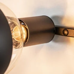 Decoratieve wandlamp zwart met 2 plantenpotten