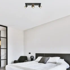 Langwerpige opbouwspot 3-lichts balk zwart