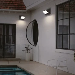 LED buitenlamp zwart met draaibare kap