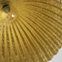 Mat zwarte hanglamp hoge koepel met relief