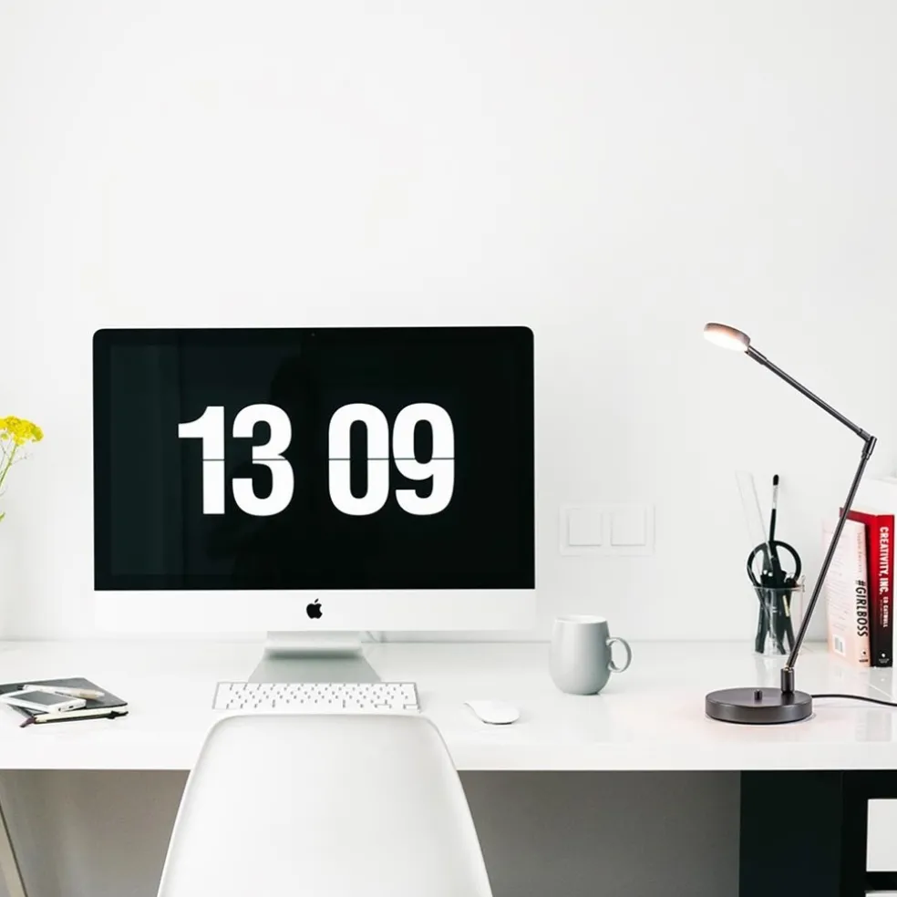 Moderne bureaulamp zwart staal met dimbaar LED