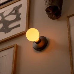 Oplaadbare wandlamp zwart incl frosted lichtbron