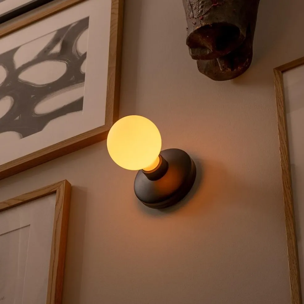 Oplaadbare wandlamp zwart incl frosted lichtbron