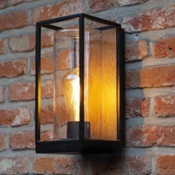 Rechthoekige buitenlamp zwart met houtlook en glas