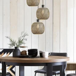 Ronde 3-lichts hanglamp zwart met bamboe kappen