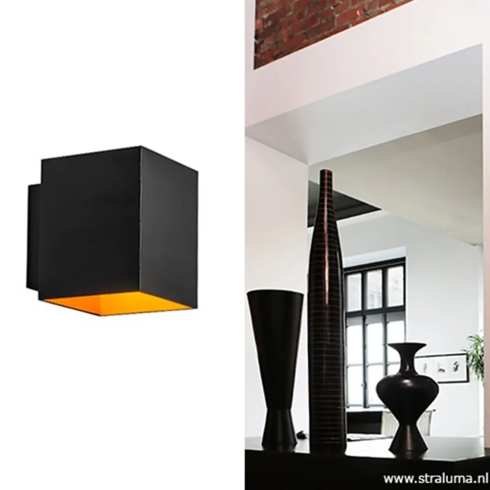 Wandlamp kubus zwart/goud
