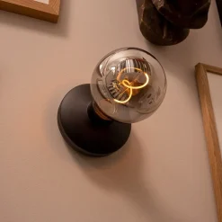 Wandlamp zwart met smoke dimbaar/oplaadbaar