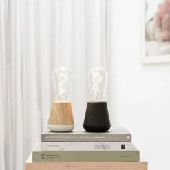 Zwart houten tafellamp oplaadbaar met helder glas