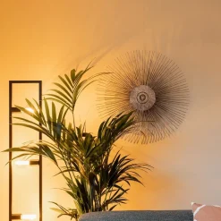 Zwarte metalen vloerlamp open frame